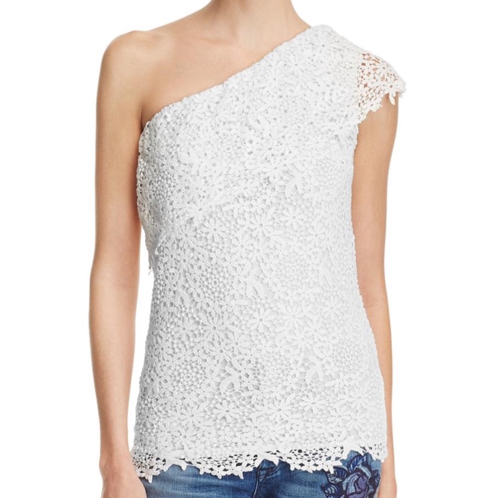 VELVET
ADALAIDE LACE ONE SHOULDER PULLOVER TOP